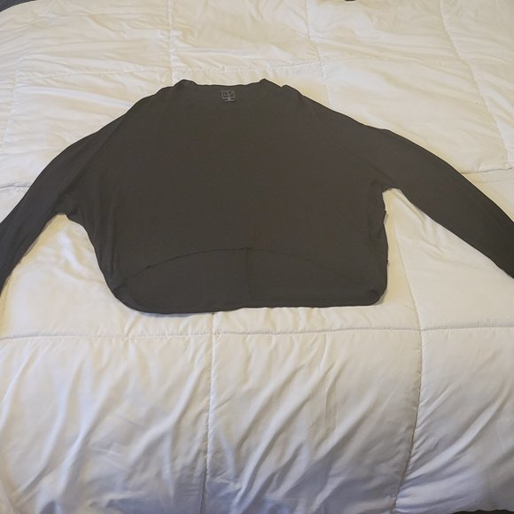 Lime & Vine Black Dolman Long Sleeve tunic blouse Sz: M - Picture 6 of 6